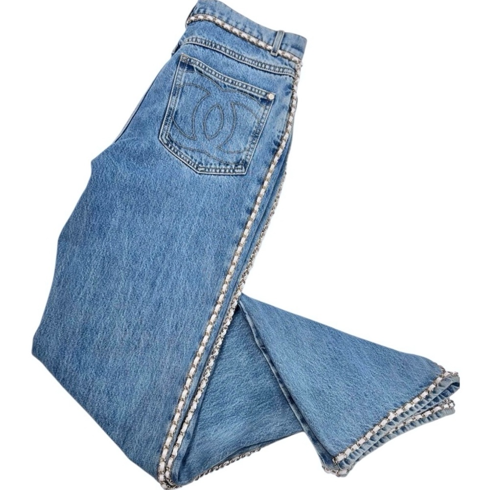 CHANEL 23N COCO NEIGE BLUE STRAIGHT JEANS WITH WHITE LEATHER CHAIN TRIMS SIZE 36
